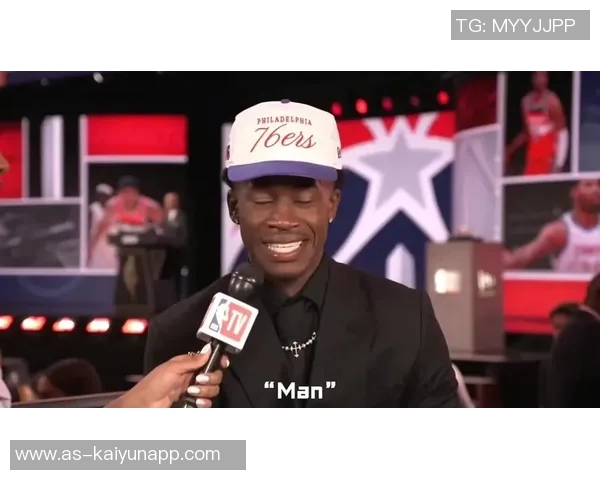 埃奇库姆专注胜利不在乎他人比较展现坚定信念