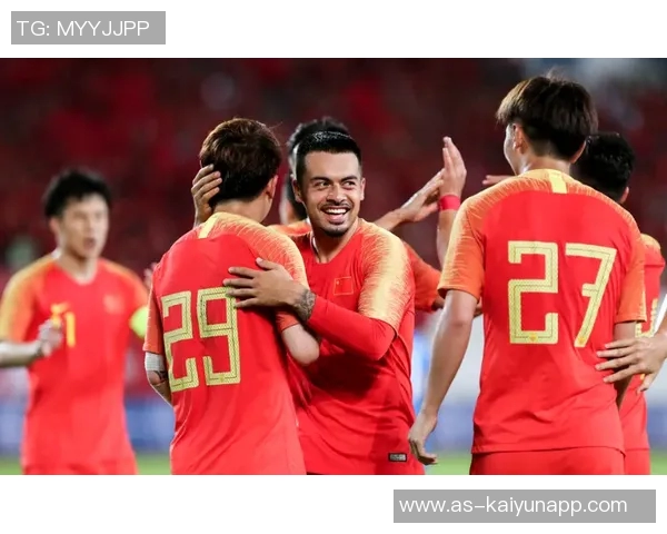 三球称赞克尼佩尔攻防俱佳明白在场上应做的正确决策